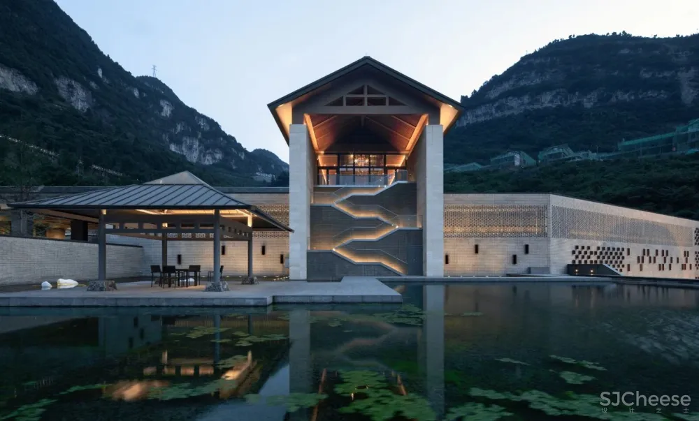 一处白酒庄园 陶坛酒库