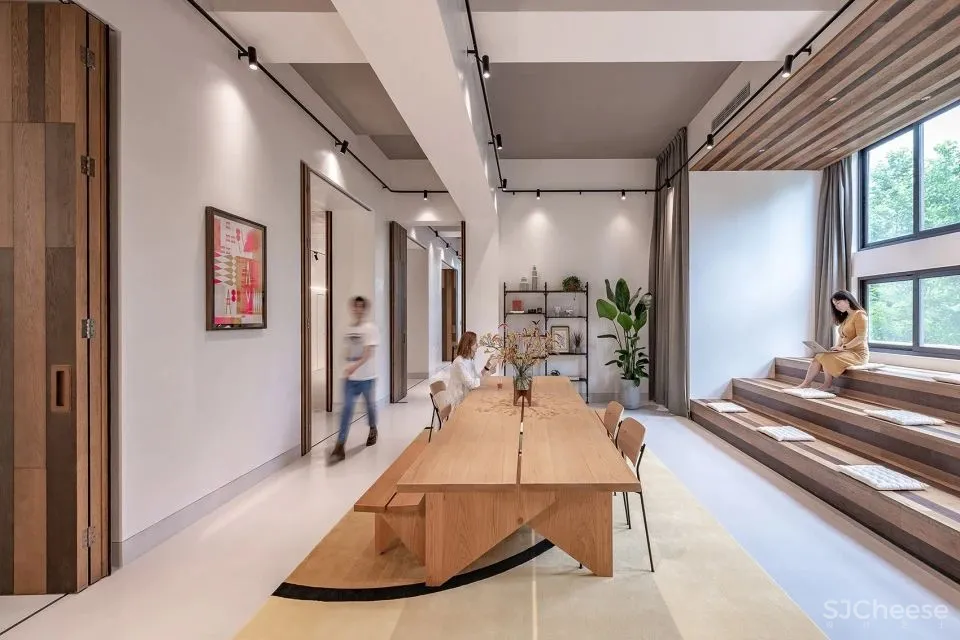 每走10步1个玩法的合住空间！那年轻人真的是太快乐了！