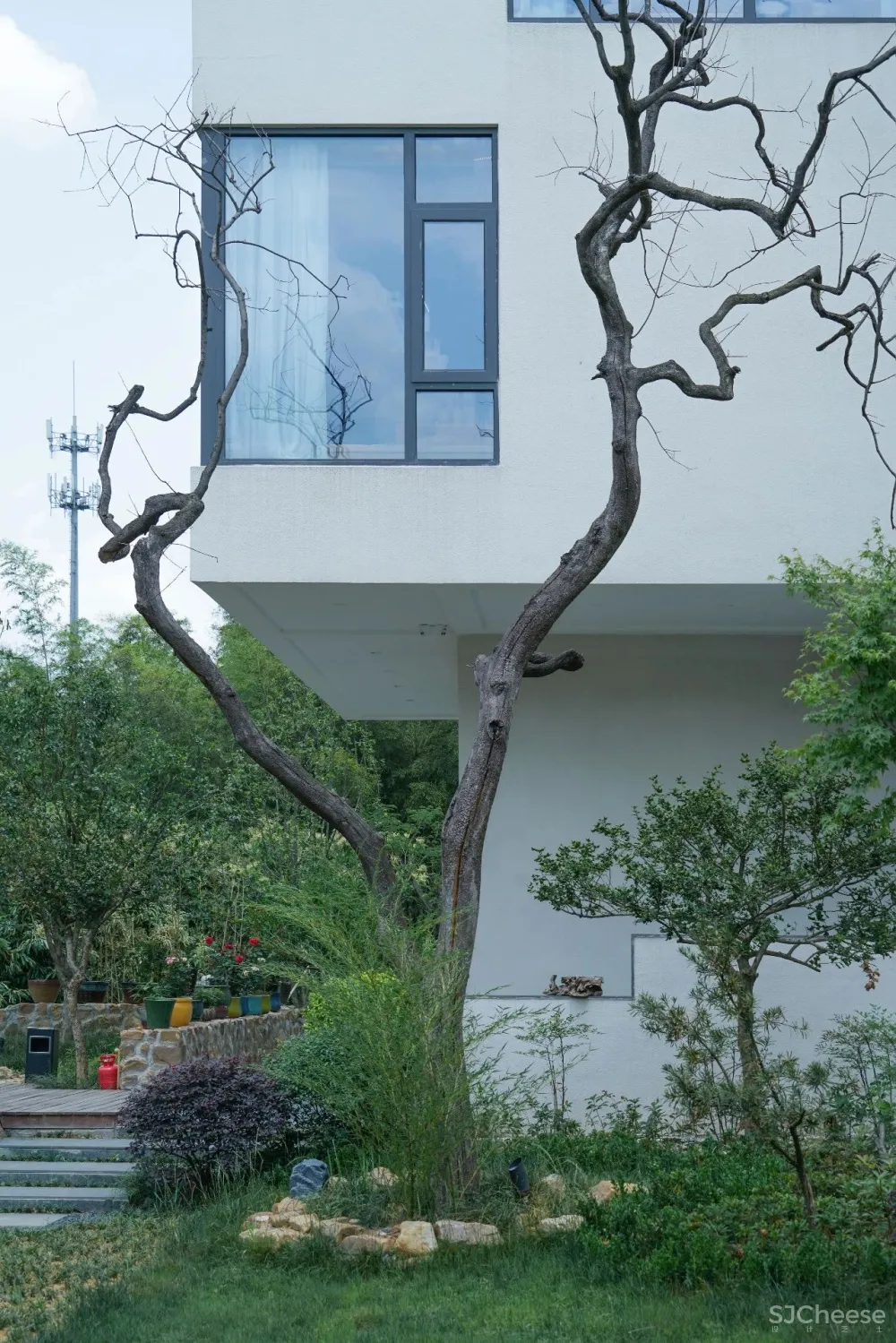 大山里的时尚民宿,越简约越时尚