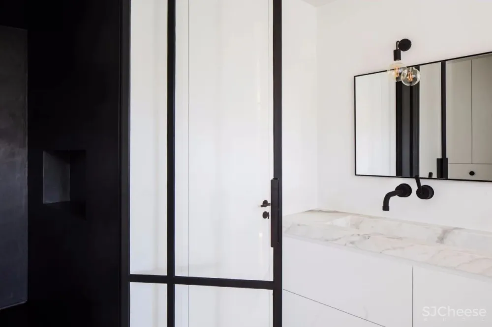 Mieke Van Herck 独特的设计品格