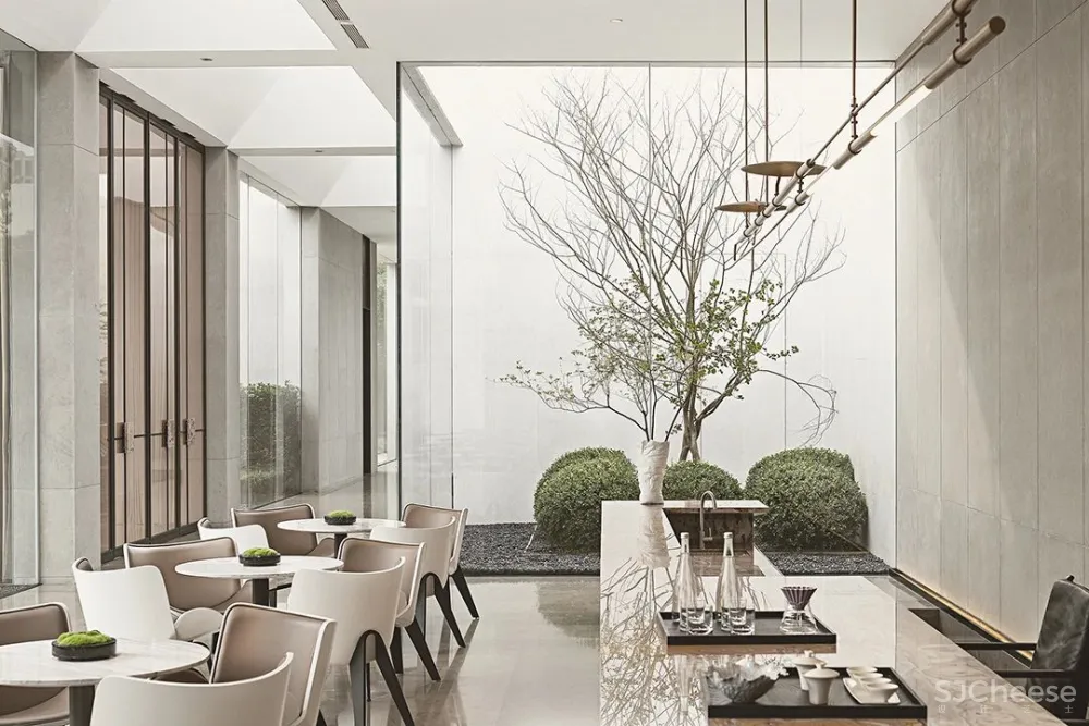 春山秋水 瑰丽多姿,静谧怡然