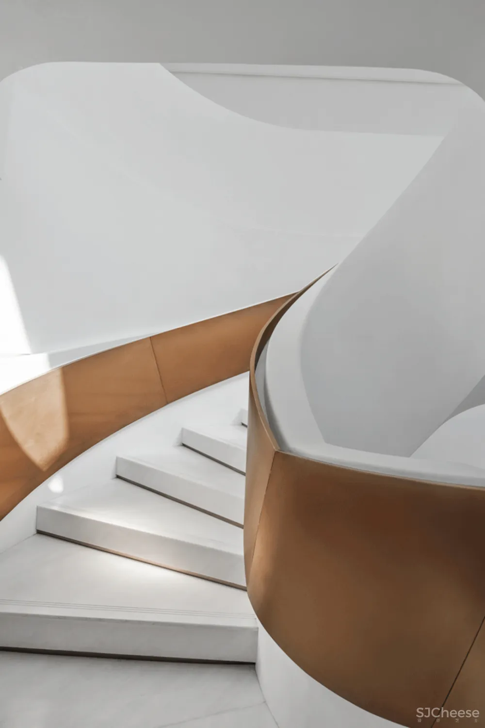 邂逅浪漫海岸，与这座售楼处一起乘风破浪丨斯库图拉