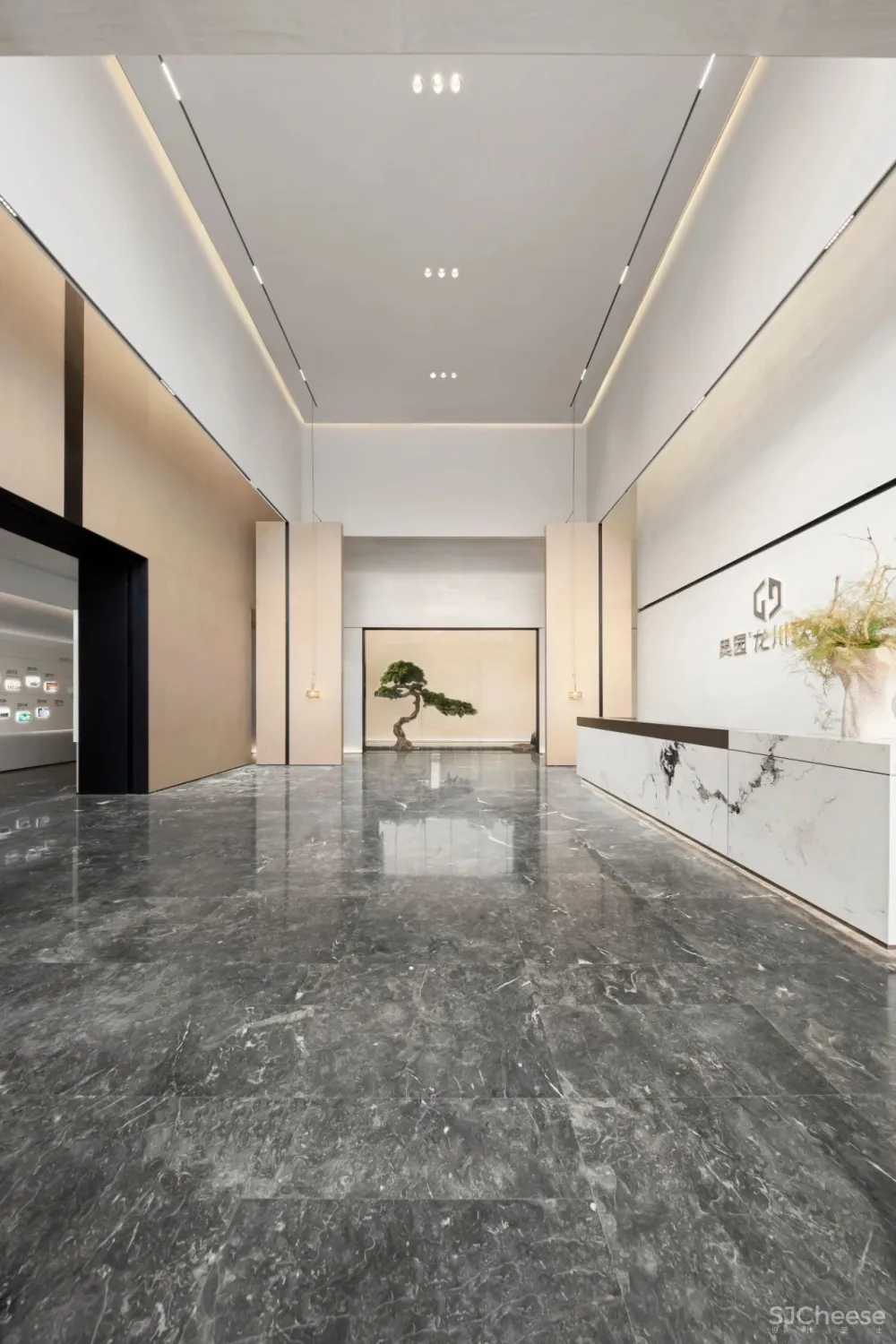 矩阵纵横×奥园 龙川玖著:隐于自然,与过去对话