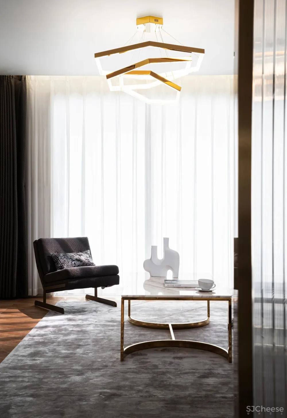 粉白色调 长虹玻璃，诠释家的优雅 SKH设计