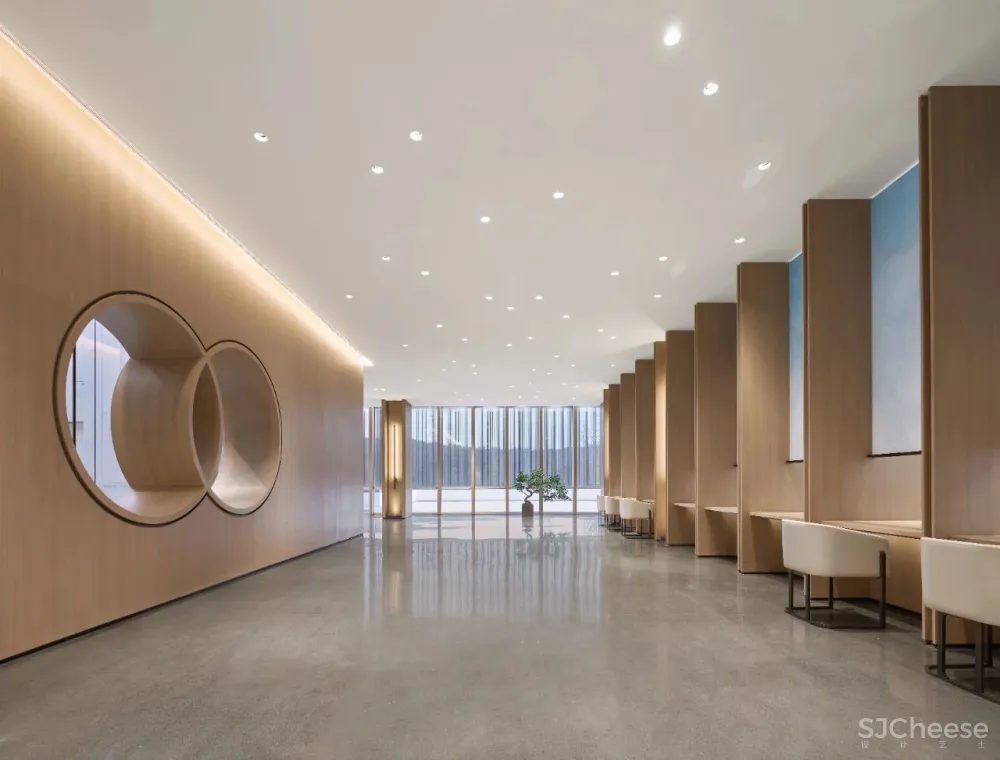 融创华北│郑州漫山艺术中心 ─ 空间有光，光中有画