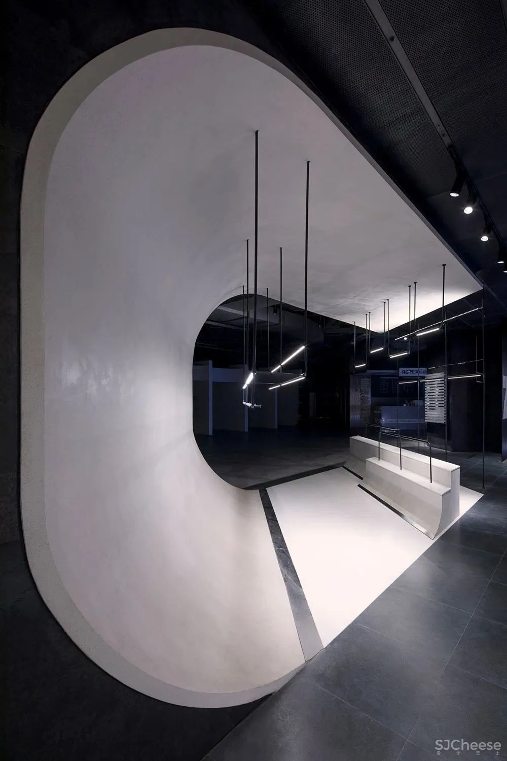 北欧AKENZ潮牌集合店上海