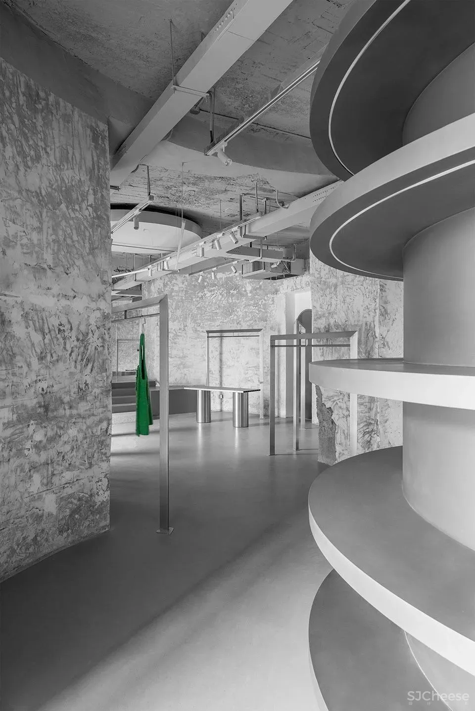 新作 水泥厂变身时尚打卡地 杭州 EvenBuyer买手店 蒋杰室内设计工作室