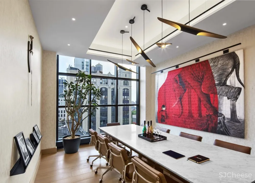 身价10亿美金Jay Z新办公室曝光,不拼颜值拼艺术品,有钱人的世界我不懂