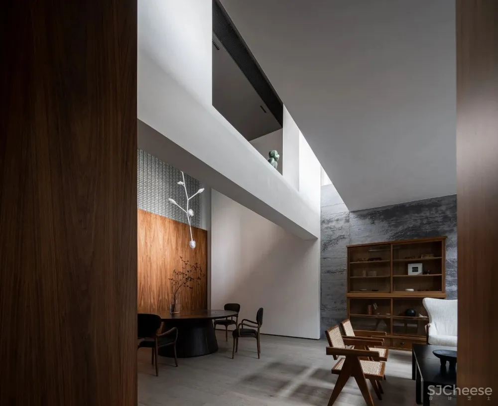 今古凤凰新作丨时间记忆,可容万物之所