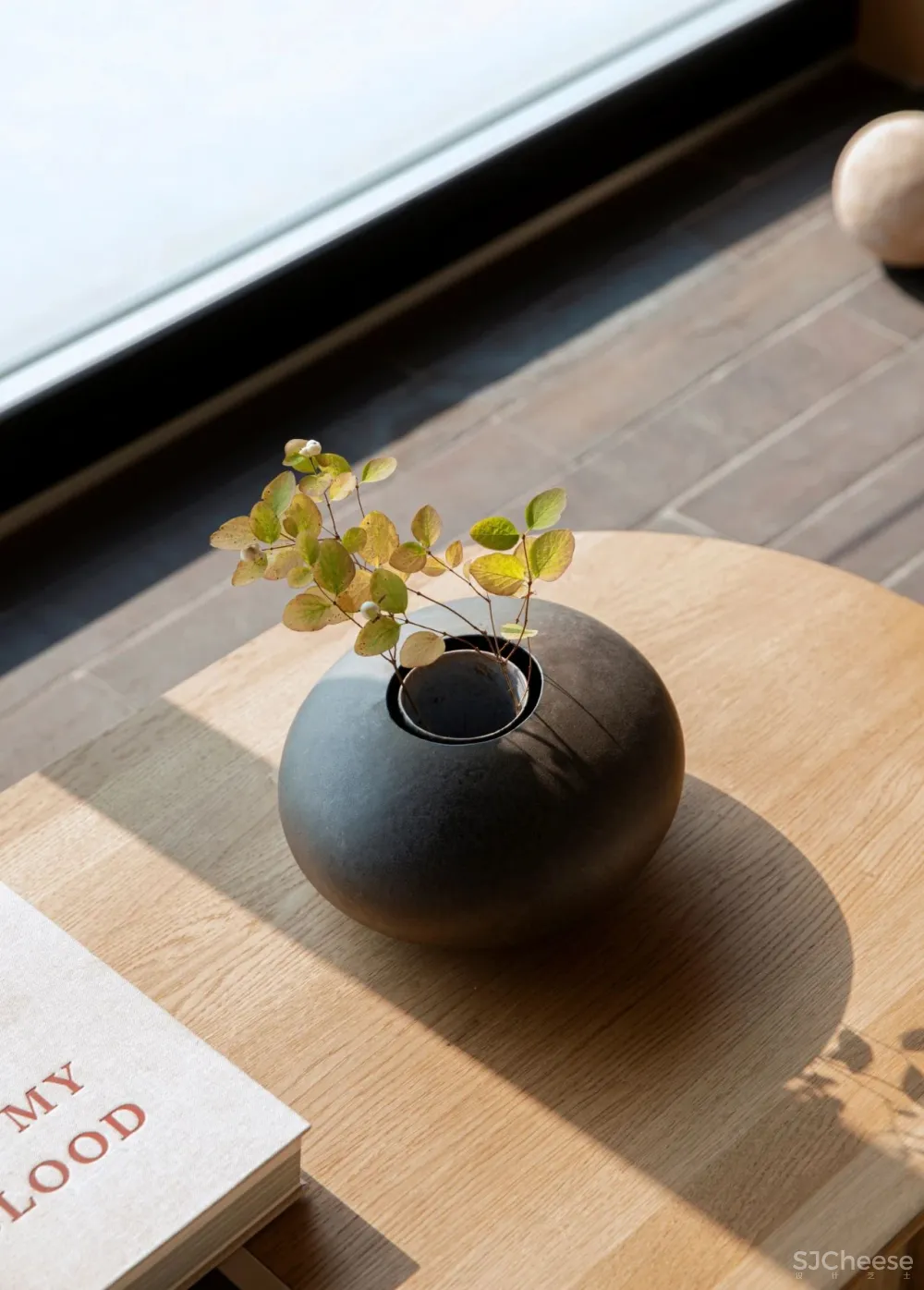 Norm Architects新作|“边境”湖边小屋,北欧式的简约设计美学