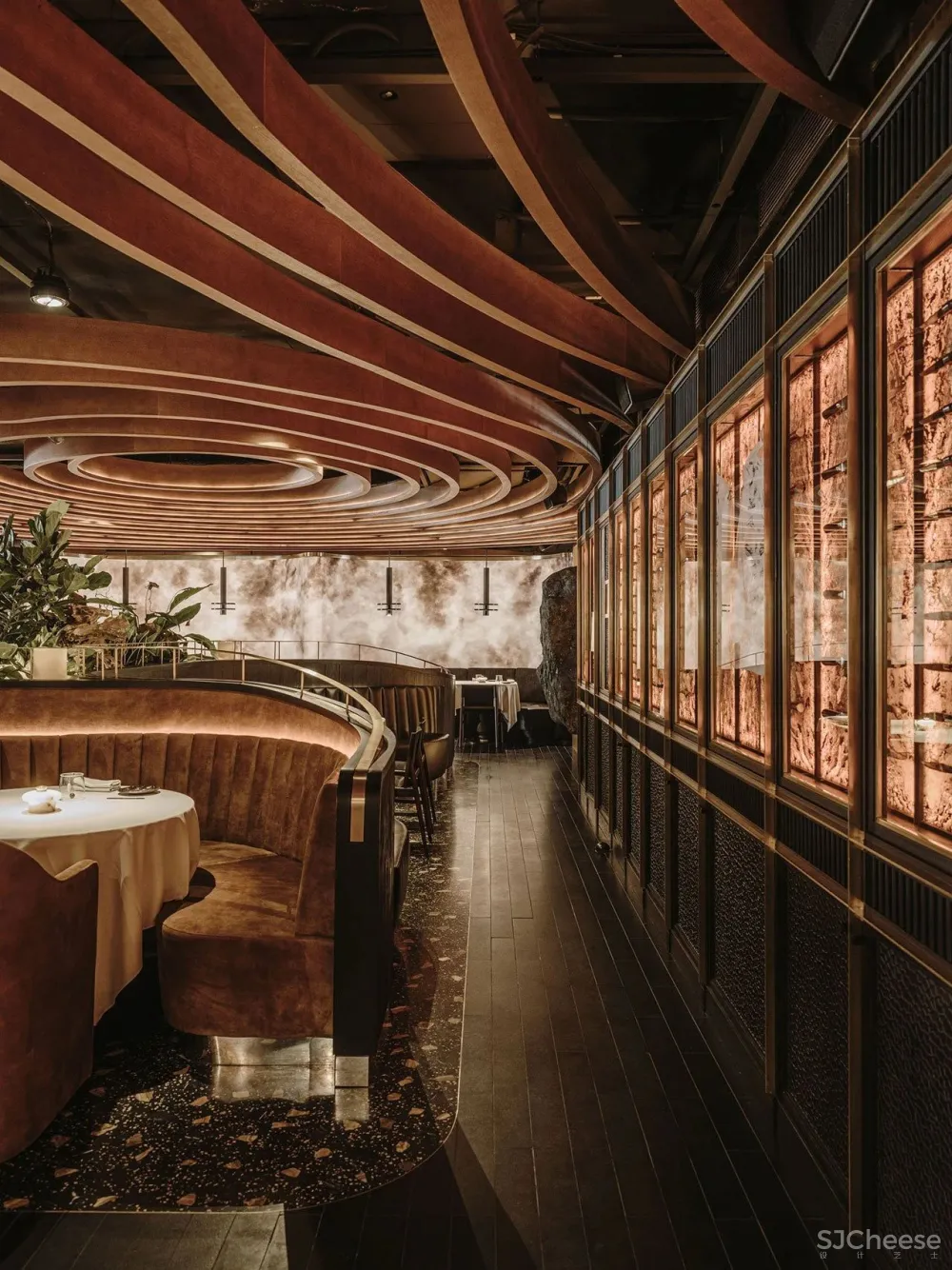 木炭烧烤的原始乐趣,西班牙