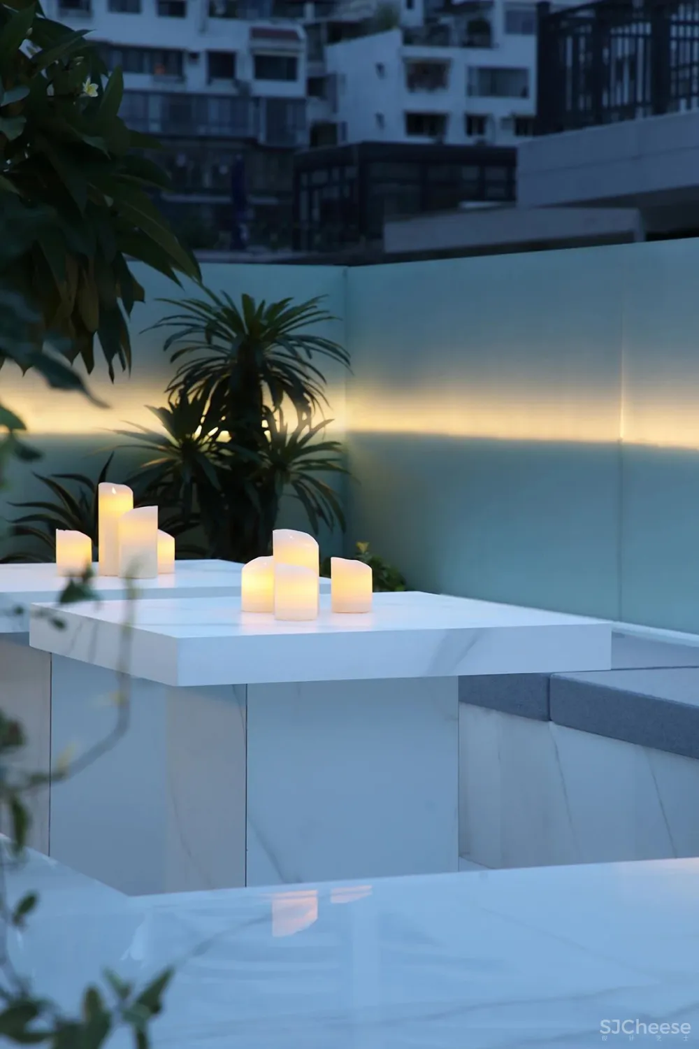 【新作】物上设计 AMBILIGHT WHITE 流白