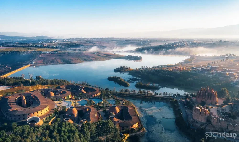 CCD 半朵雲遊天地間