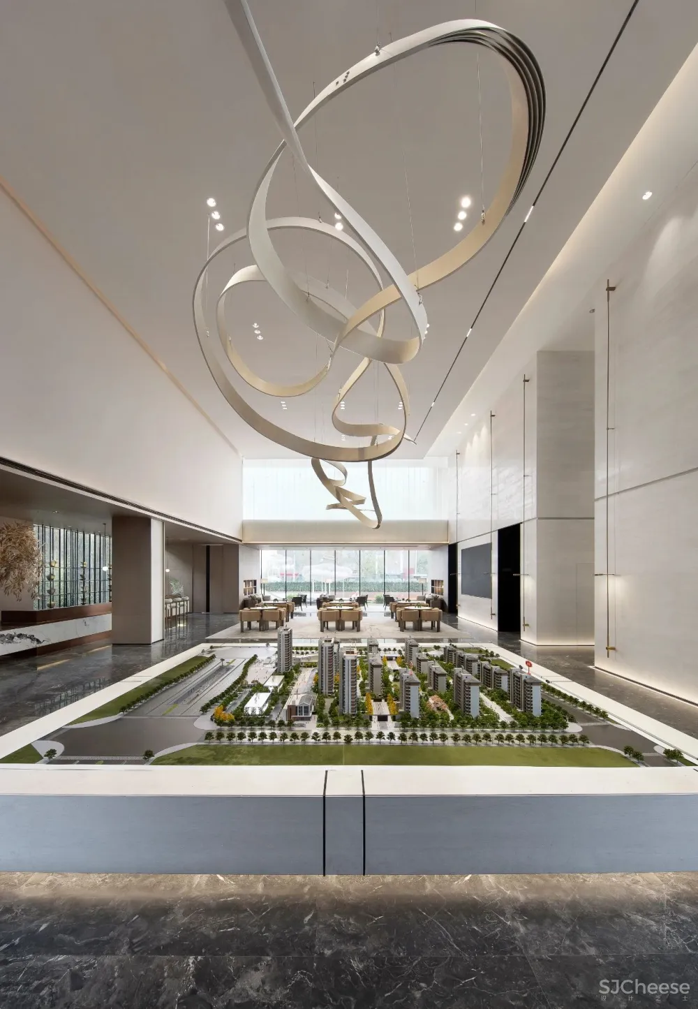 矩阵纵横×奥园 龙川玖著:隐于自然,与过去对话