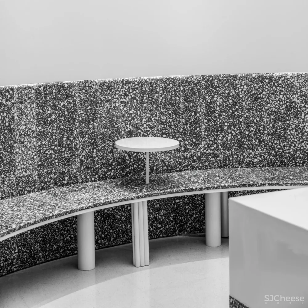 CoCo都可无锡恒隆广场店 OYTT Design 欧阳跳