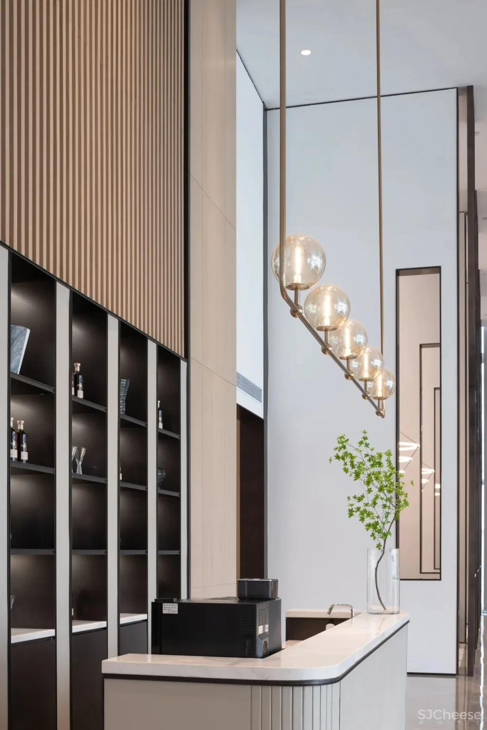 朗联RONGOR丨秦岳明：前卫设计，创新生活之美！