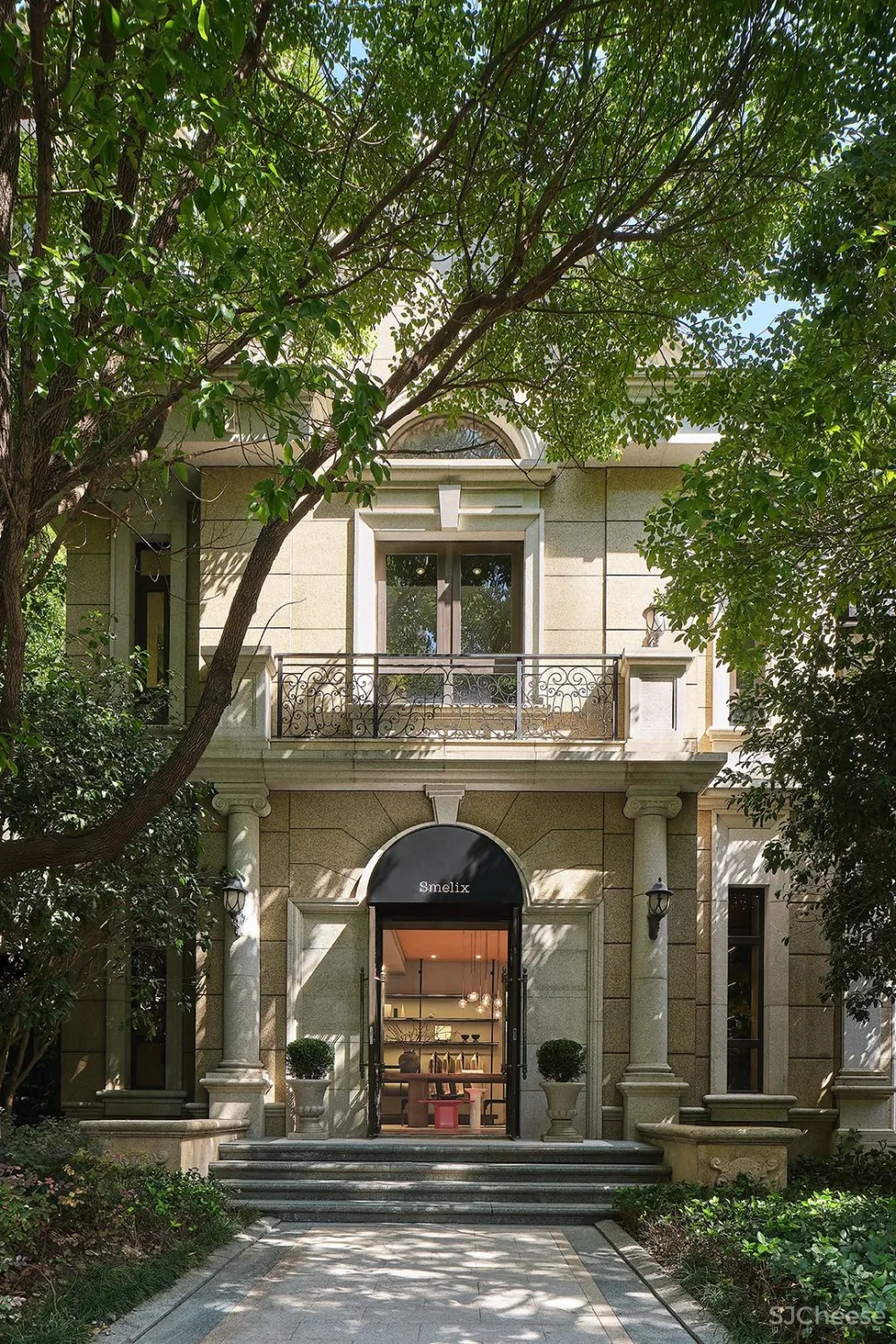 方磊 Smelix 仕觅男装高定,上海老建筑的沉浸式时尚秀场