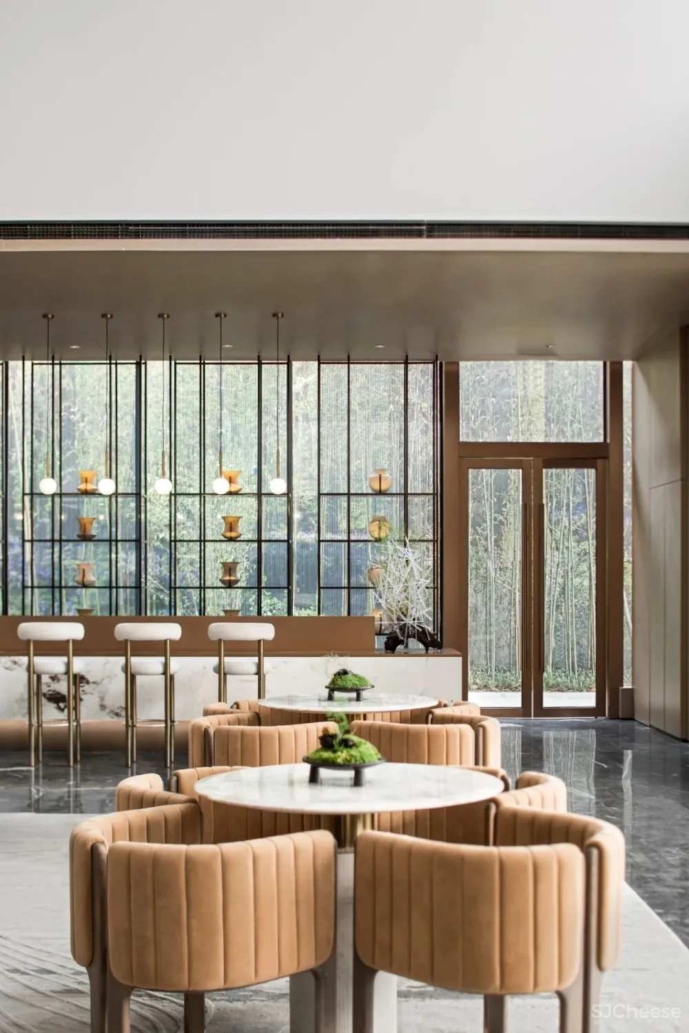 矩阵纵横×奥园 龙川玖著:隐于自然,与过去对话