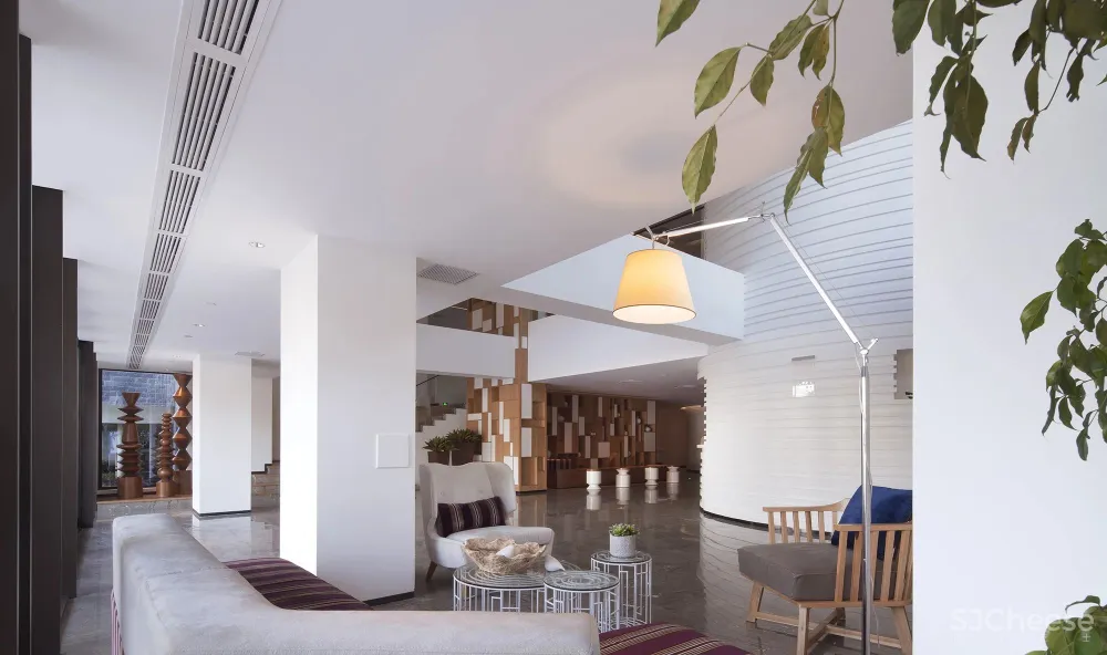 朗联RONGOR丨秦岳明：以理性思考延展设计价值