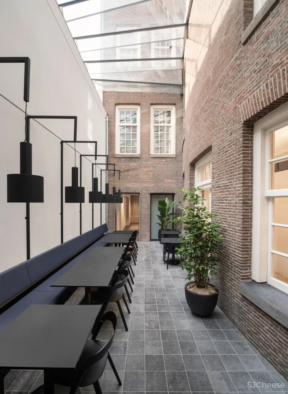 渐变调色让空间与众不同