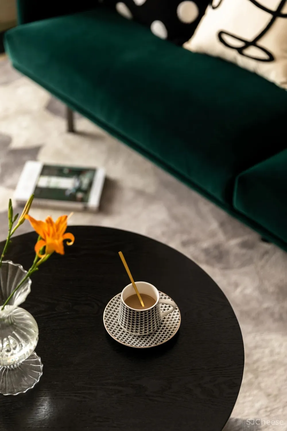 黄铜 藤编，优雅艺术的复古格调 花漾美作