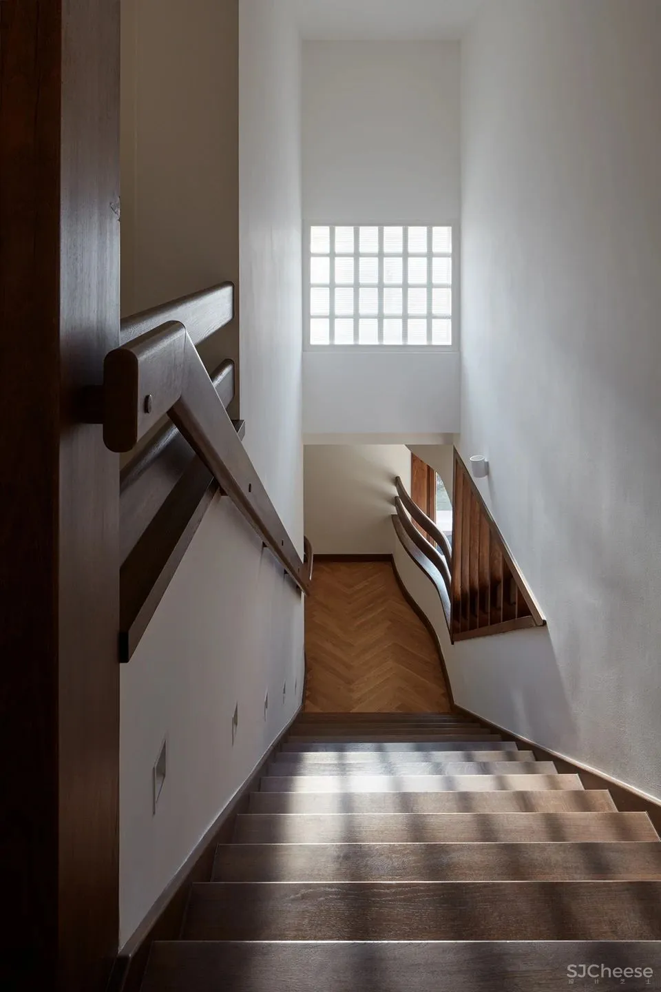 idhea 功能主义风格别墅的重生 “Indian Ship”别墅改造