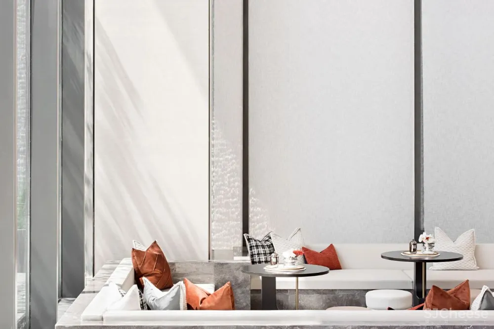 矩阵纵横：骨感清透，极致的极简美！