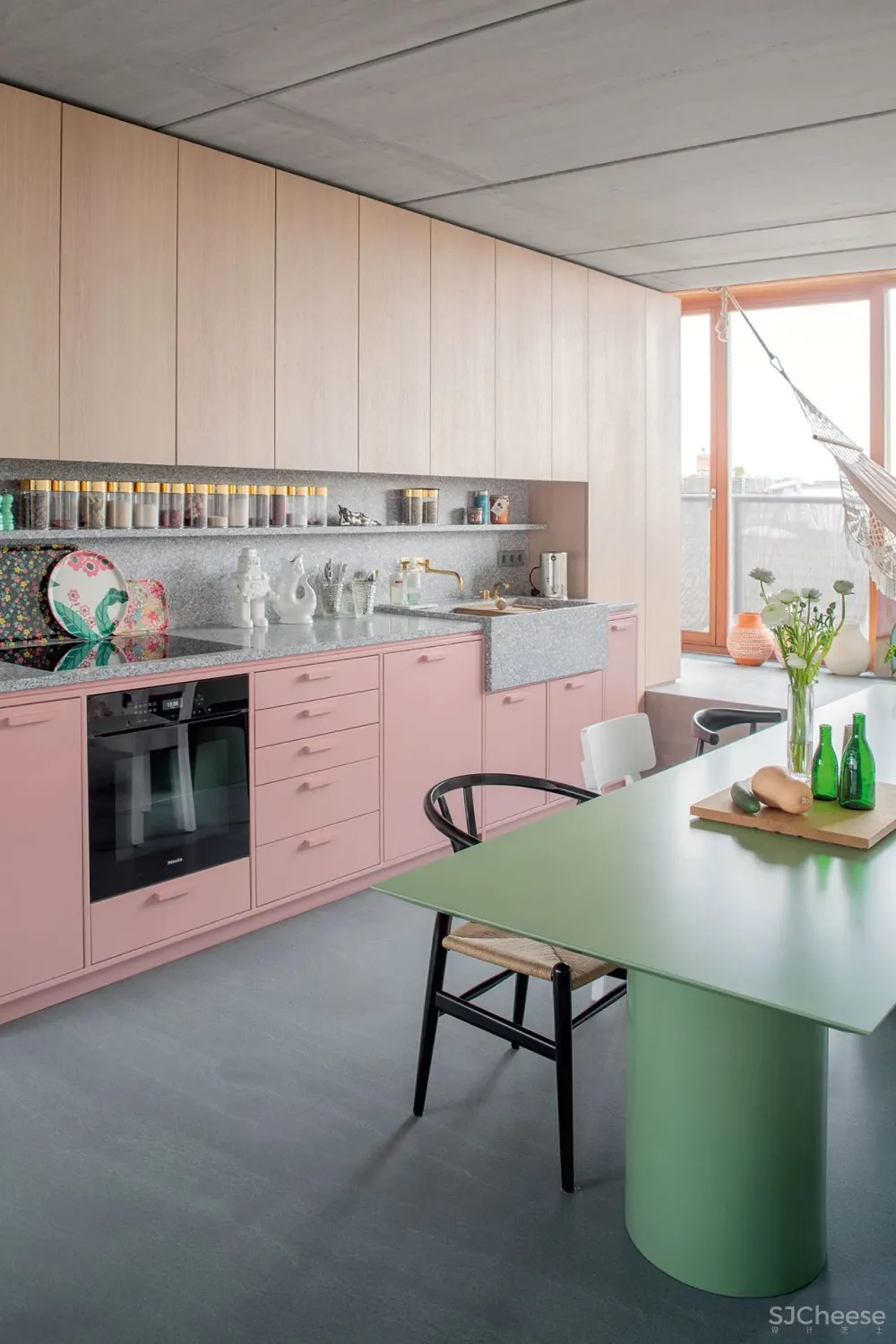 带露台的「顶层公寓」，充满了爱的味道！