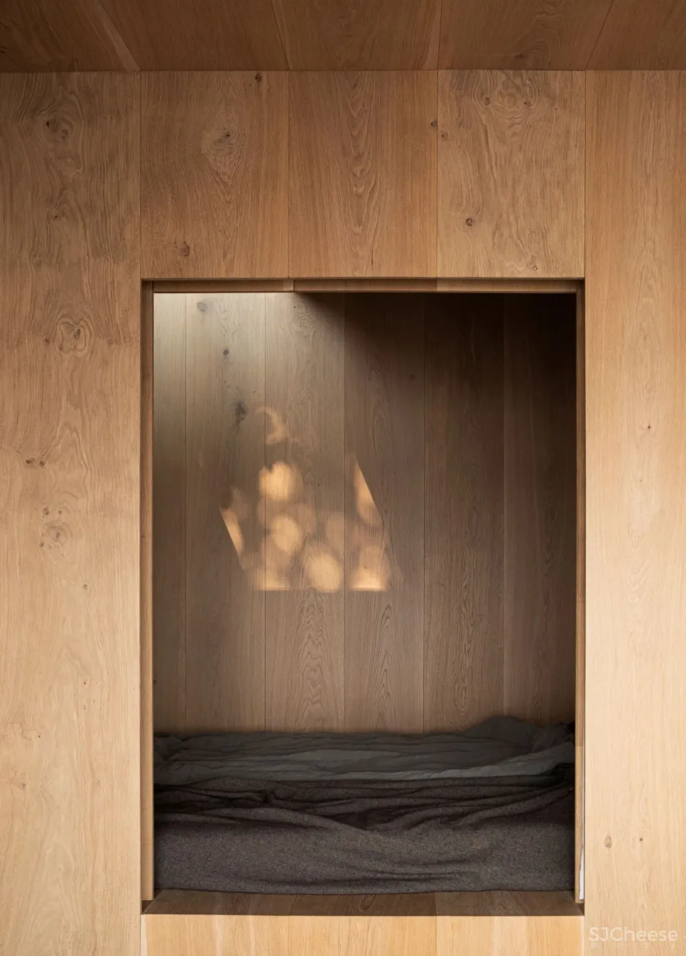 Norm Architects新作|“边境”湖边小屋,北欧式的简约设计美学