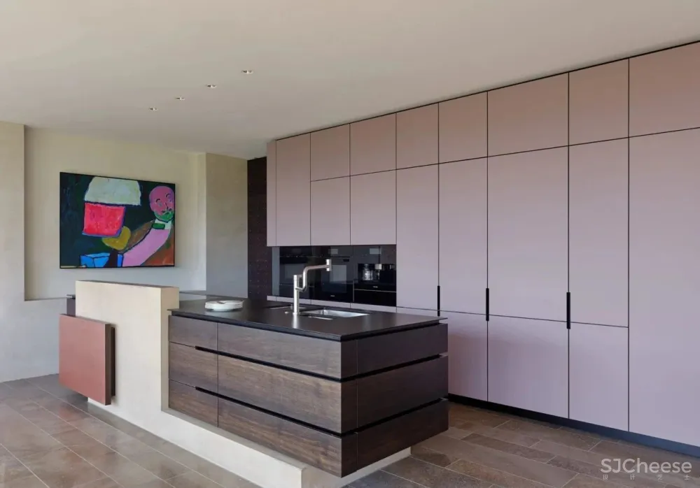 德国建筑师设计的别墅,混凝土又被玩出新花样