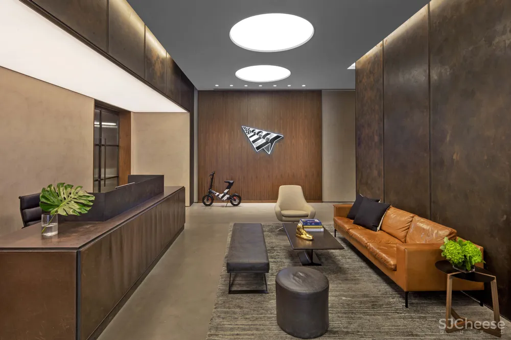 身价10亿美金Jay Z新办公室曝光,不拼颜值拼艺术品,有钱人的世界我不懂