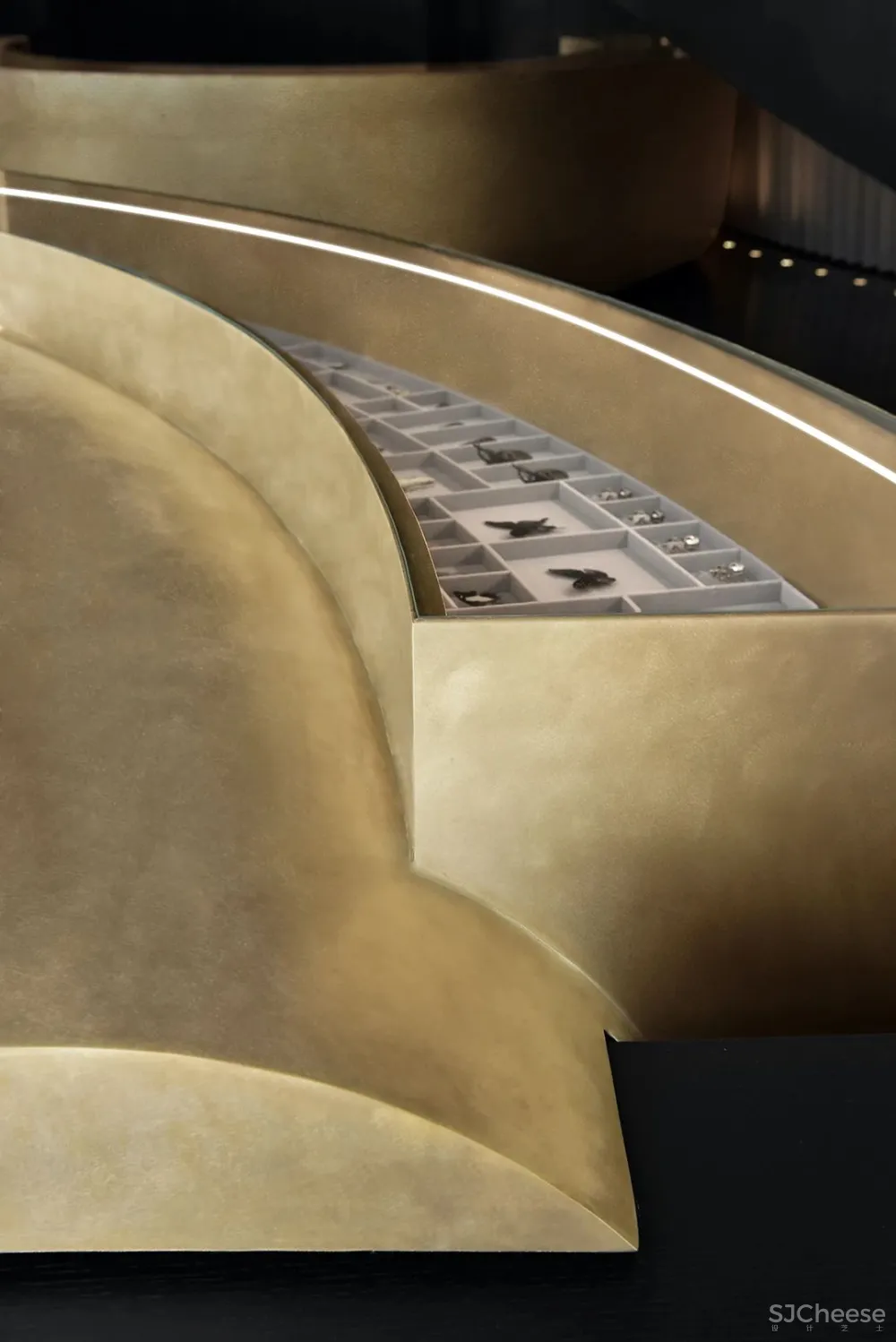 PONE普利策 万物几何,解构野性的诗意