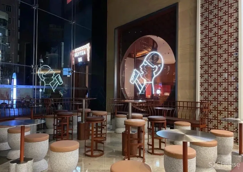 喜茶深圳的第100家店,古风主题美腻啦