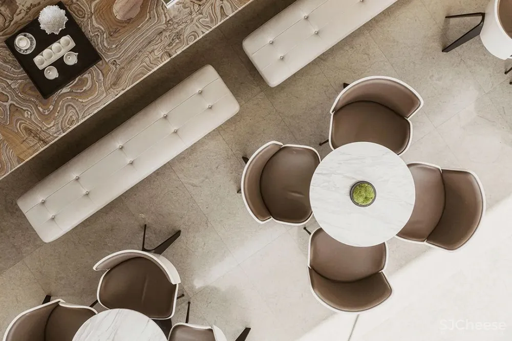 春山秋水 瑰丽多姿,静谧怡然