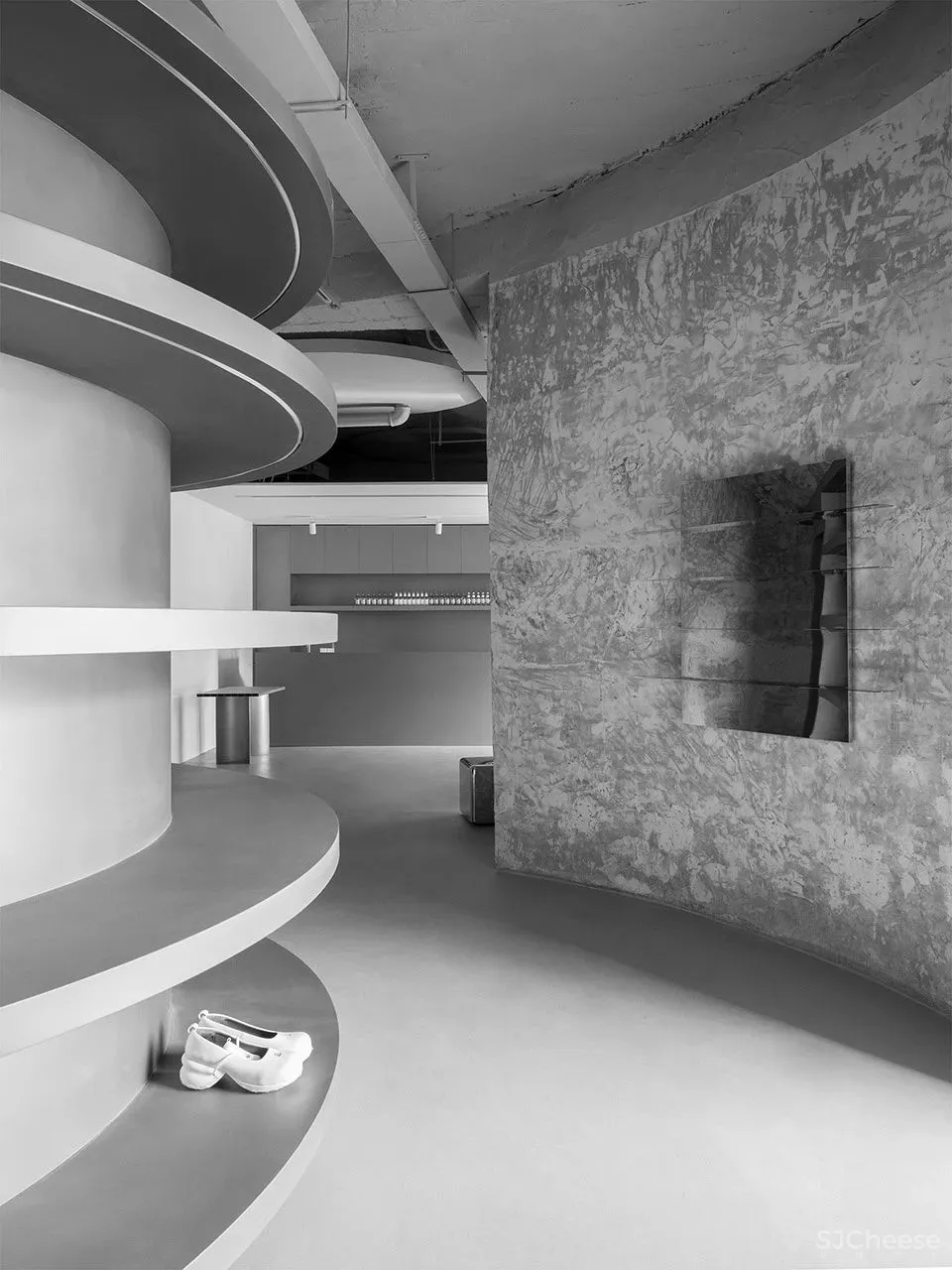 新作 水泥厂变身时尚打卡地 杭州 EvenBuyer买手店 蒋杰室内设计工作室