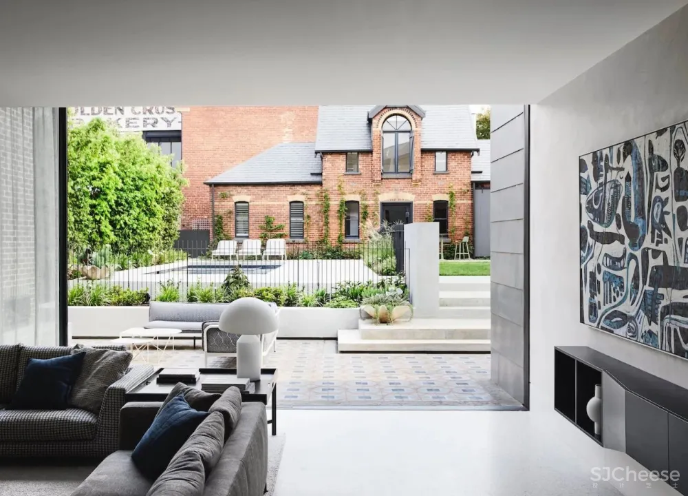 18 世纪老宅改造,大理石这样用更出彩!