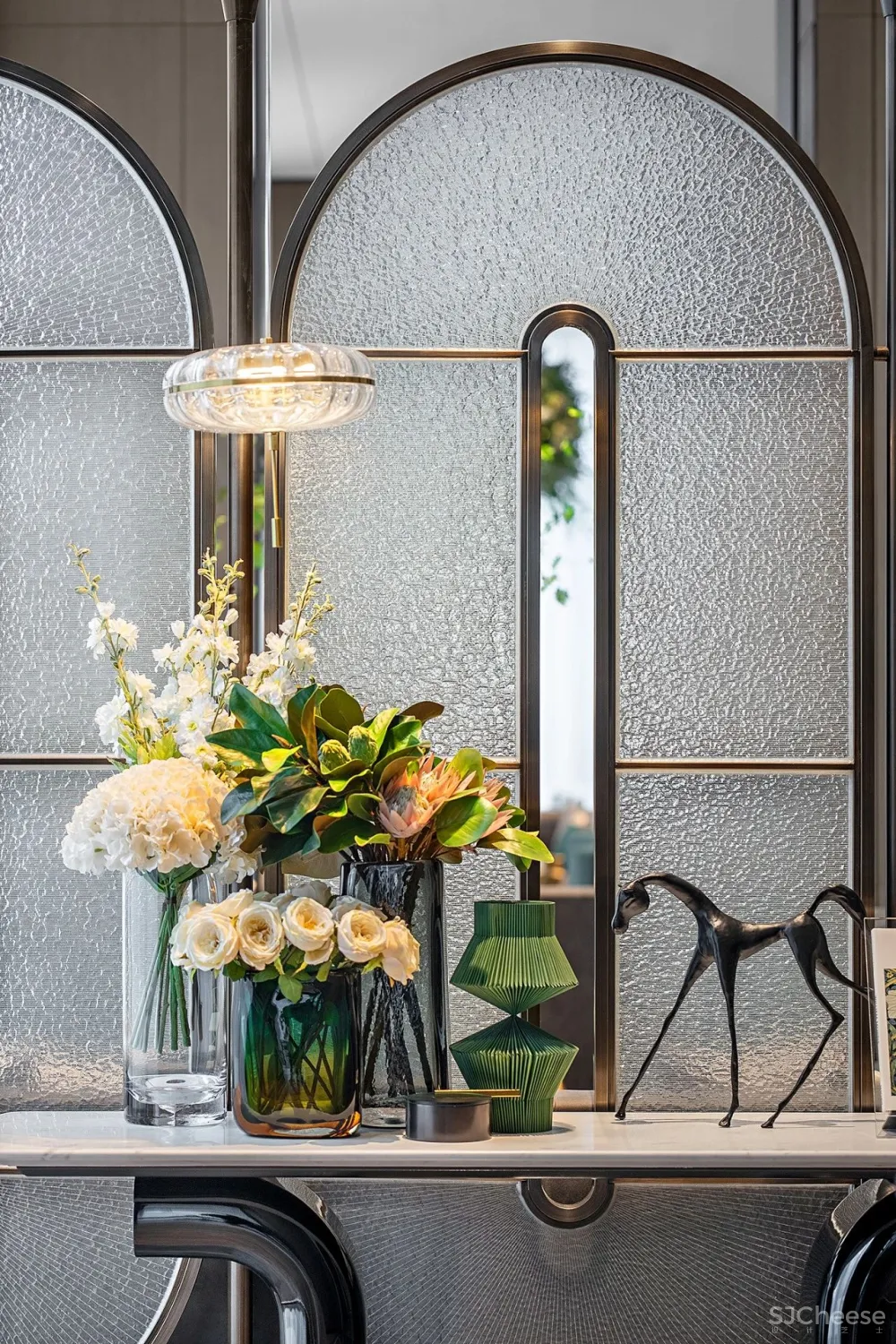 伍玛设计：翩然蝶羽，绽放生之美的灵动绝境！