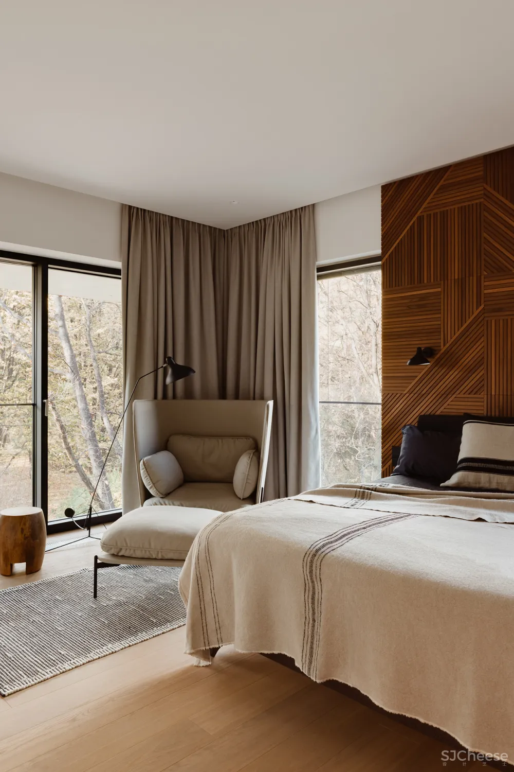 暖色系现代公寓,木饰面这样装个性又精致