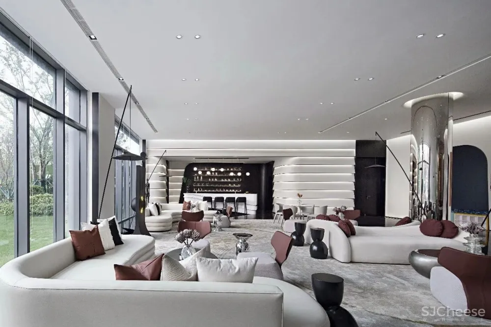 矩阵纵横新作丨一座沒有劇本的石頭城，蘇寧世茂璀璨雲著