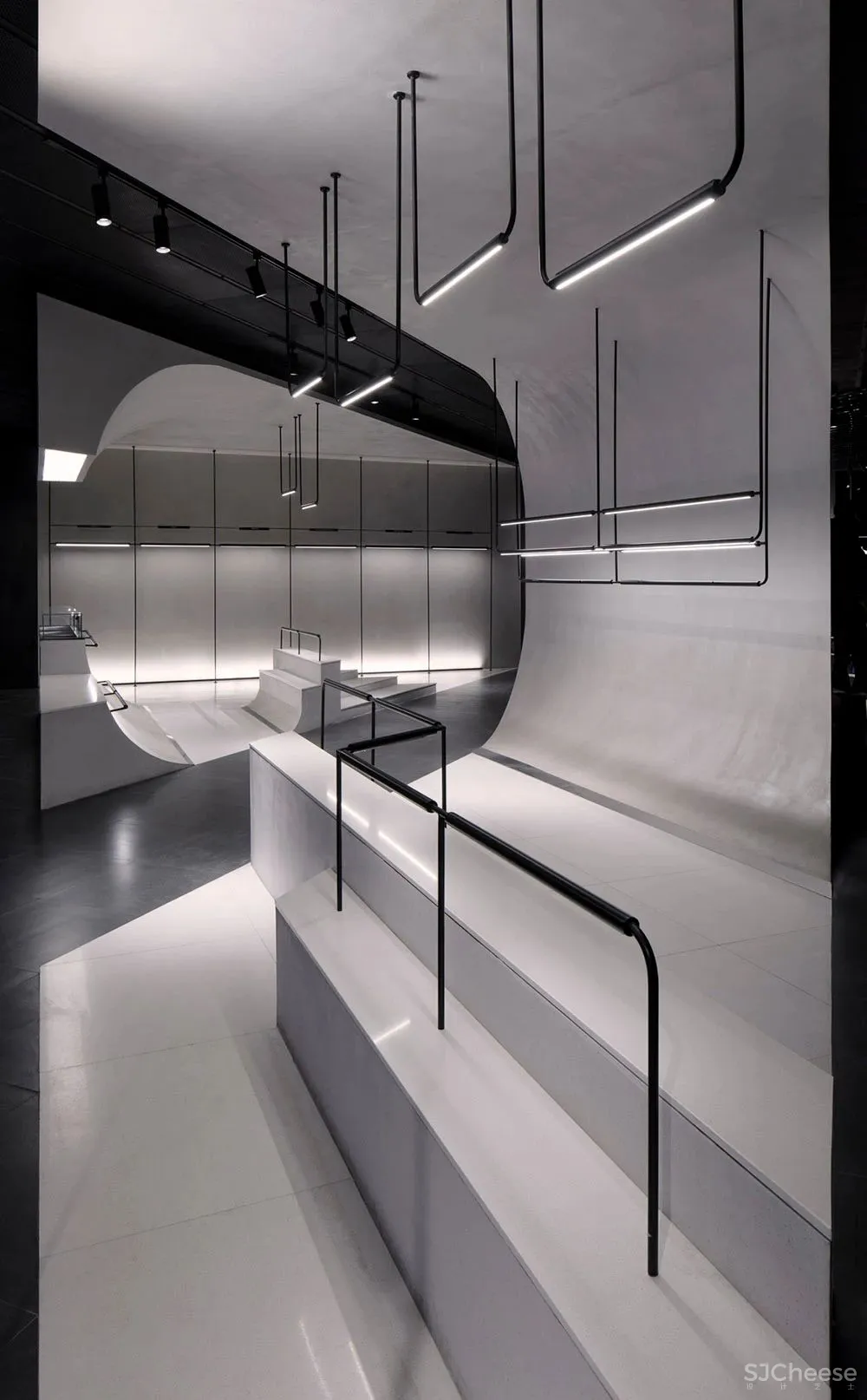 北欧AKENZ潮牌集合店上海