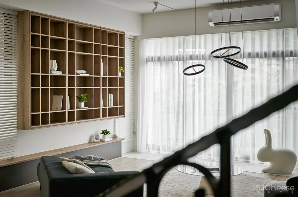 城市蜗居和郊区别墅你选哪个?网友:我要带泳池的!