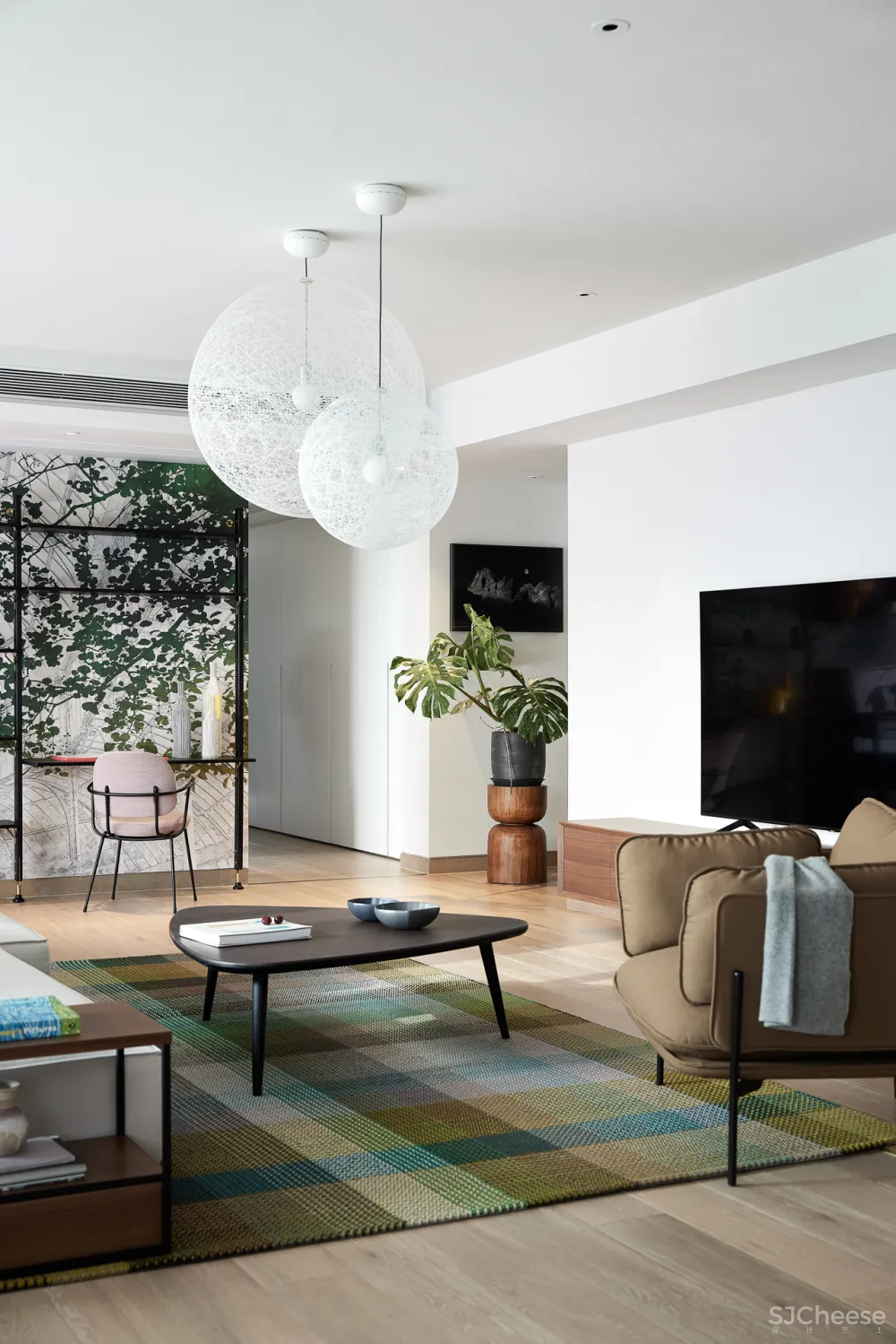 上海 300㎡ 大平层,一种精装格局,秀舍如何「变」出不同设计风格?