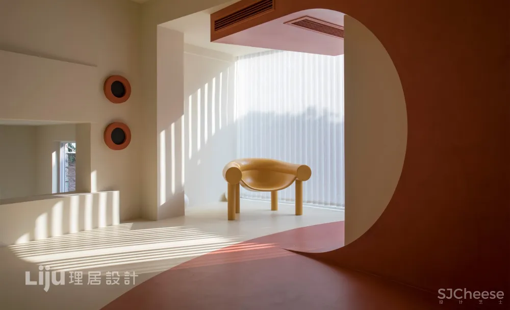 理居设计丨穿越山谷之旅,眼见不为实的反转世界