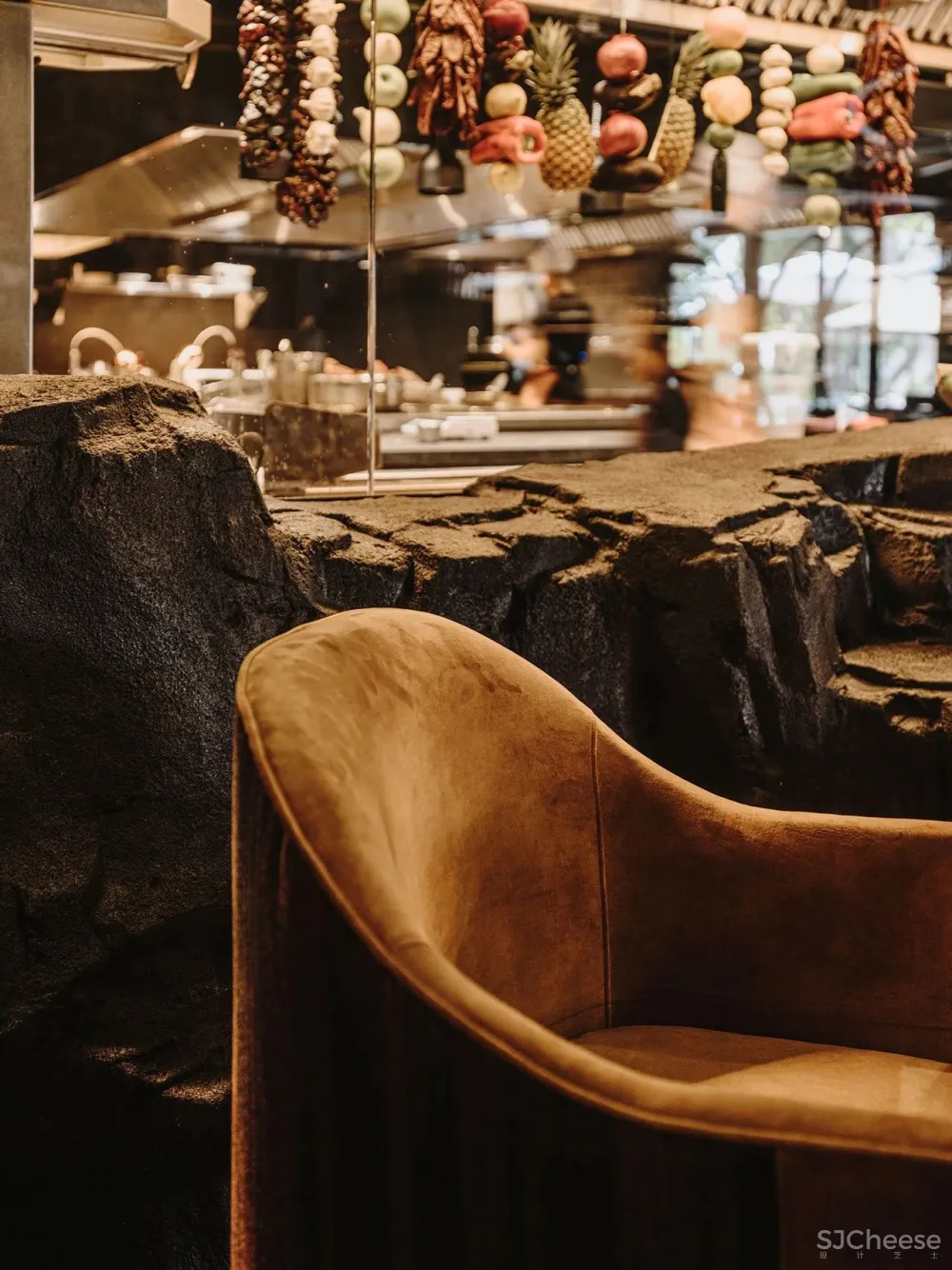 木炭烧烤的原始乐趣,西班牙