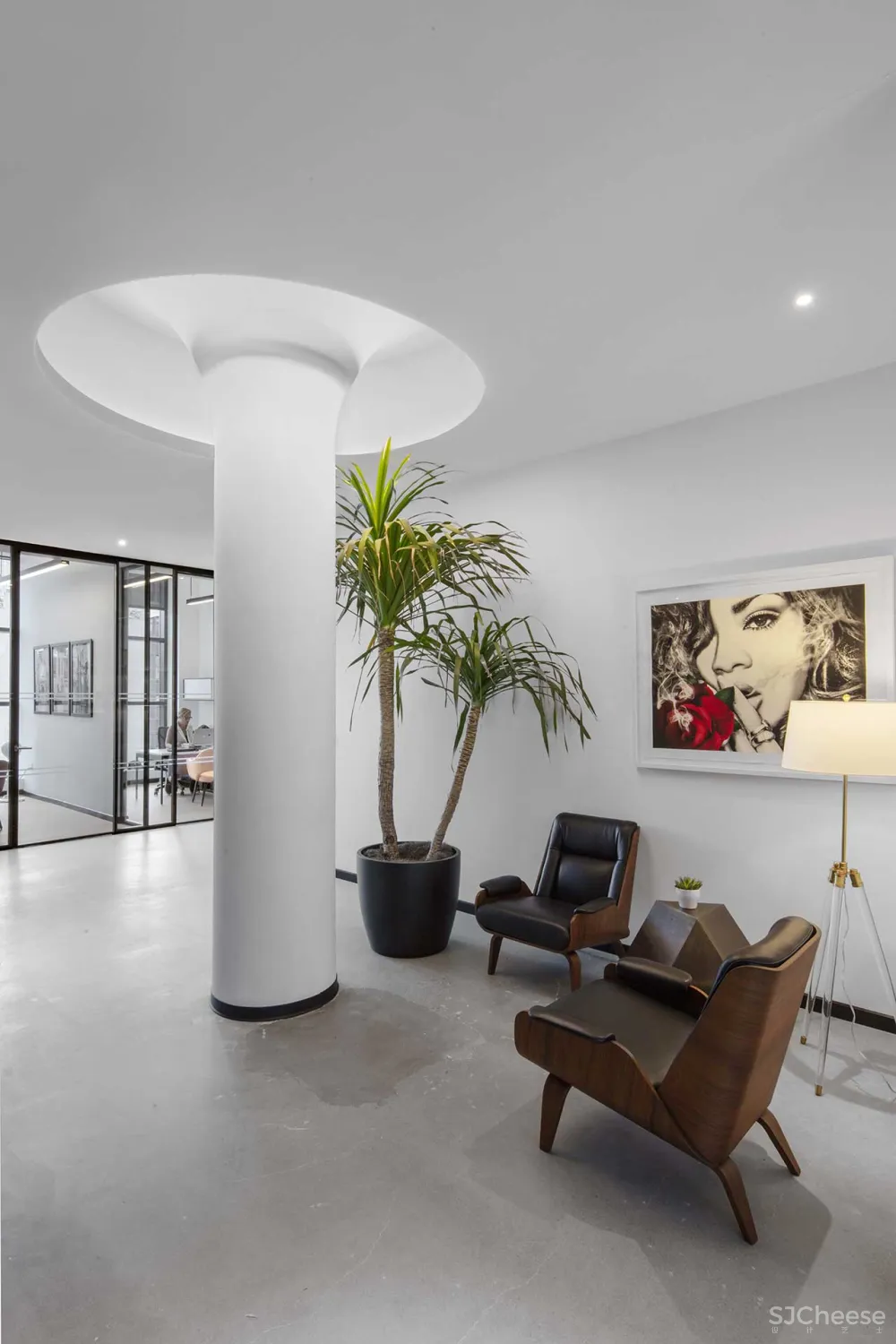 身价10亿美金Jay Z新办公室曝光,不拼颜值拼艺术品,有钱人的世界我不懂