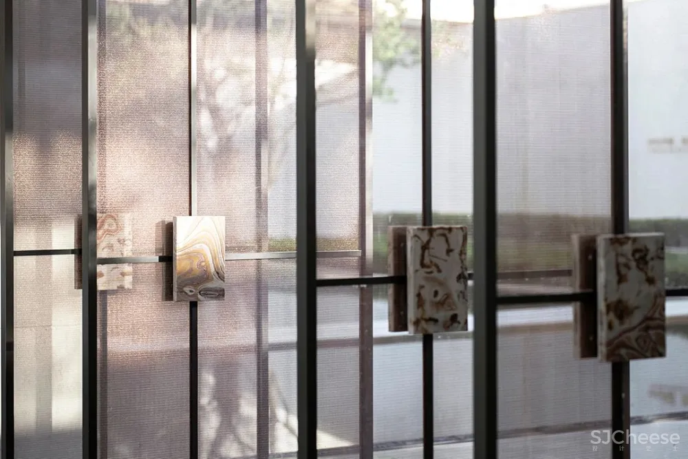 春山秋水 瑰丽多姿,静谧怡然