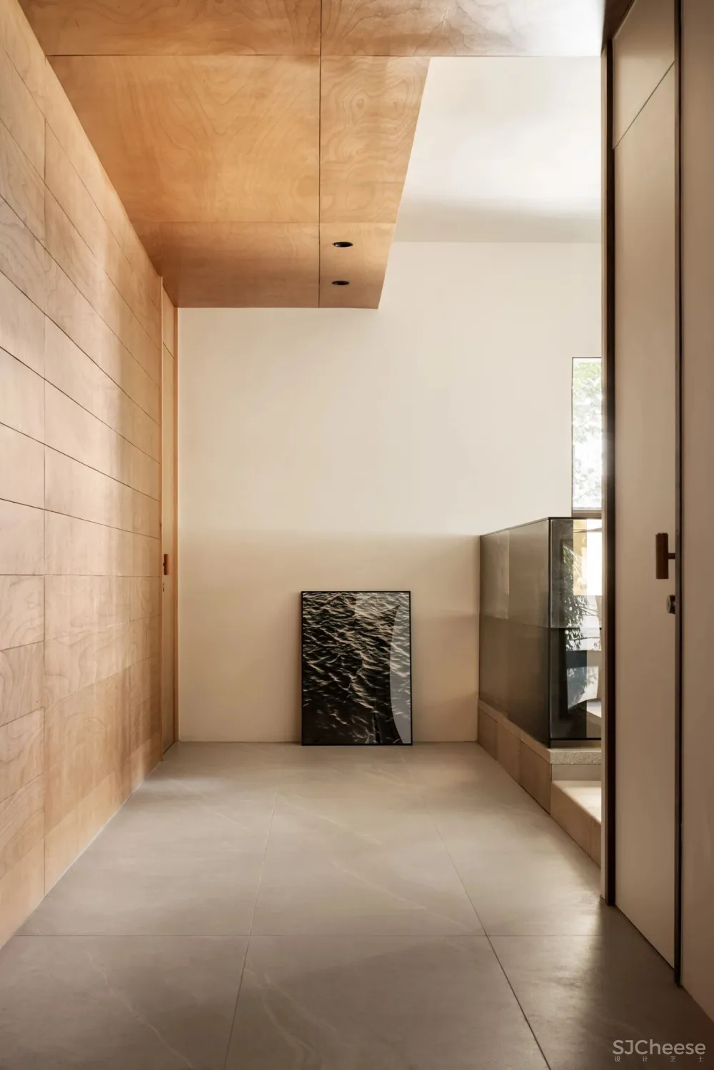 ‘Tanning in the City’ Salon in Seoul by Studio Fragment.