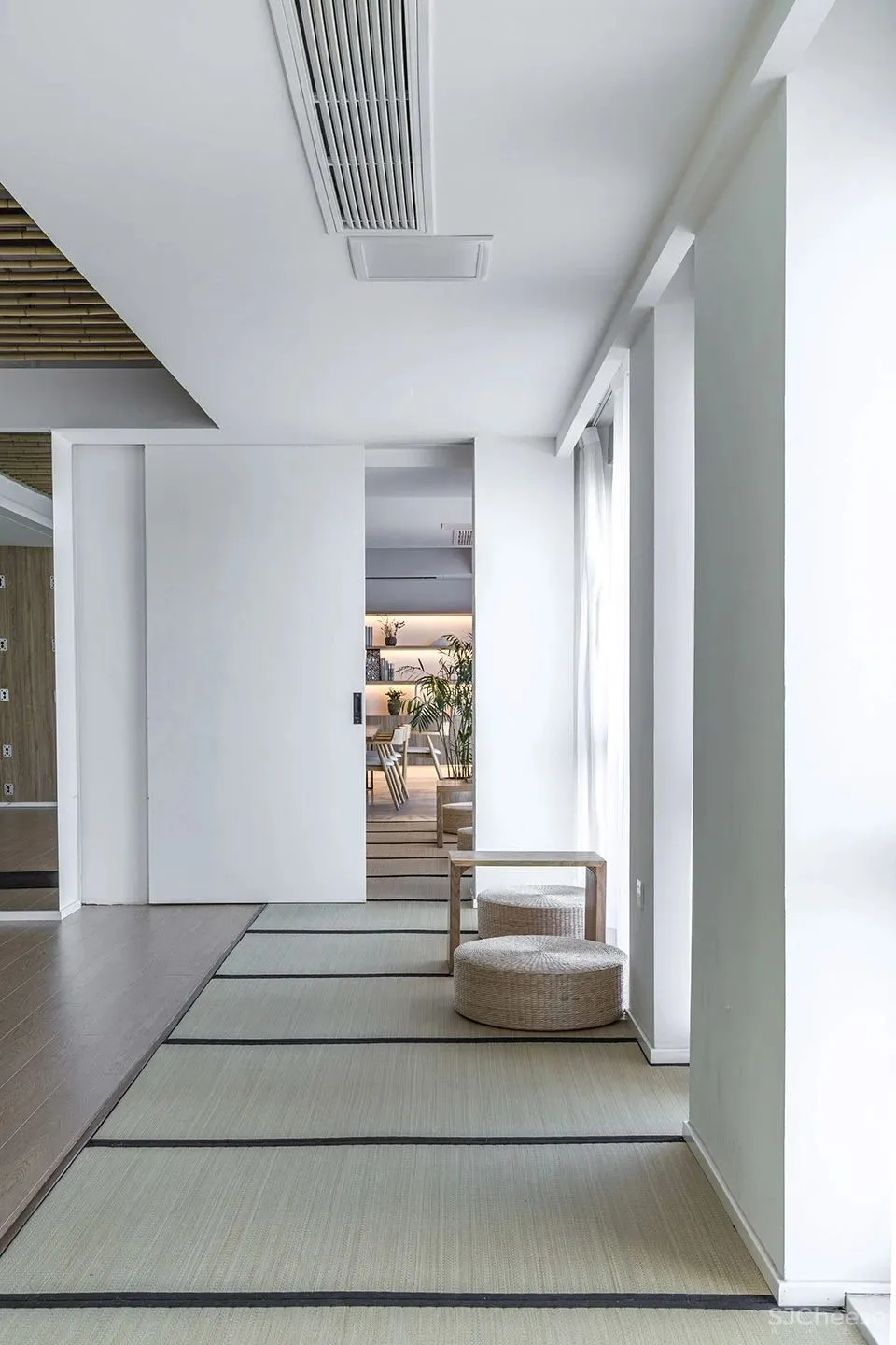 极简中式 · 越少 越高级