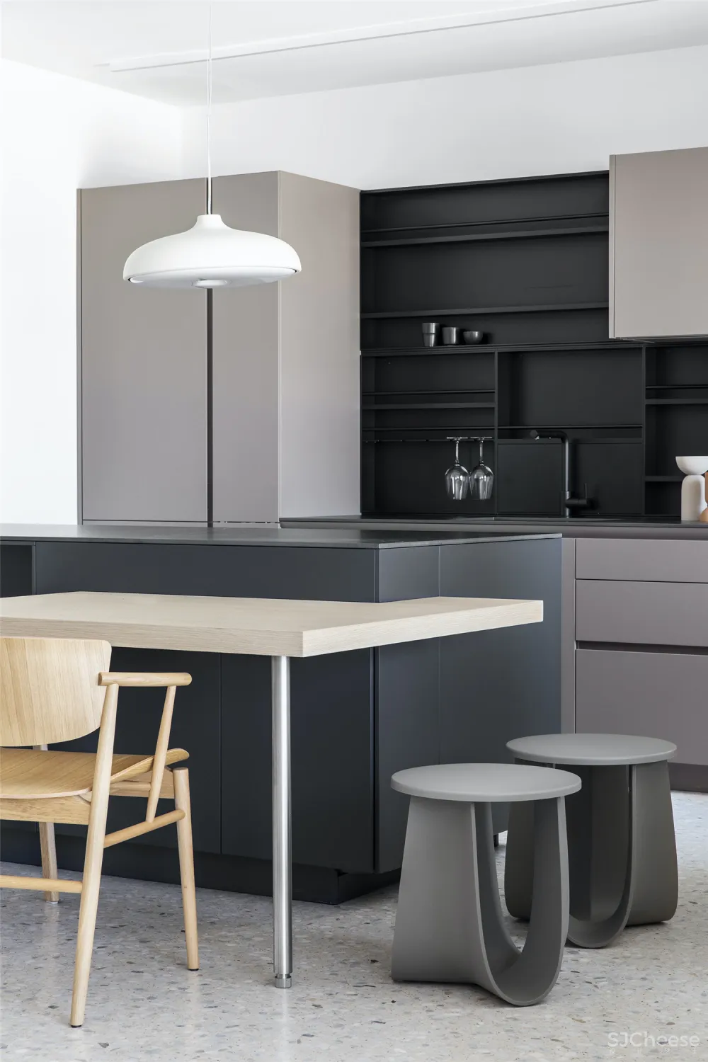 100㎡ 两房两卫，隔墙全拆客厅大2倍！