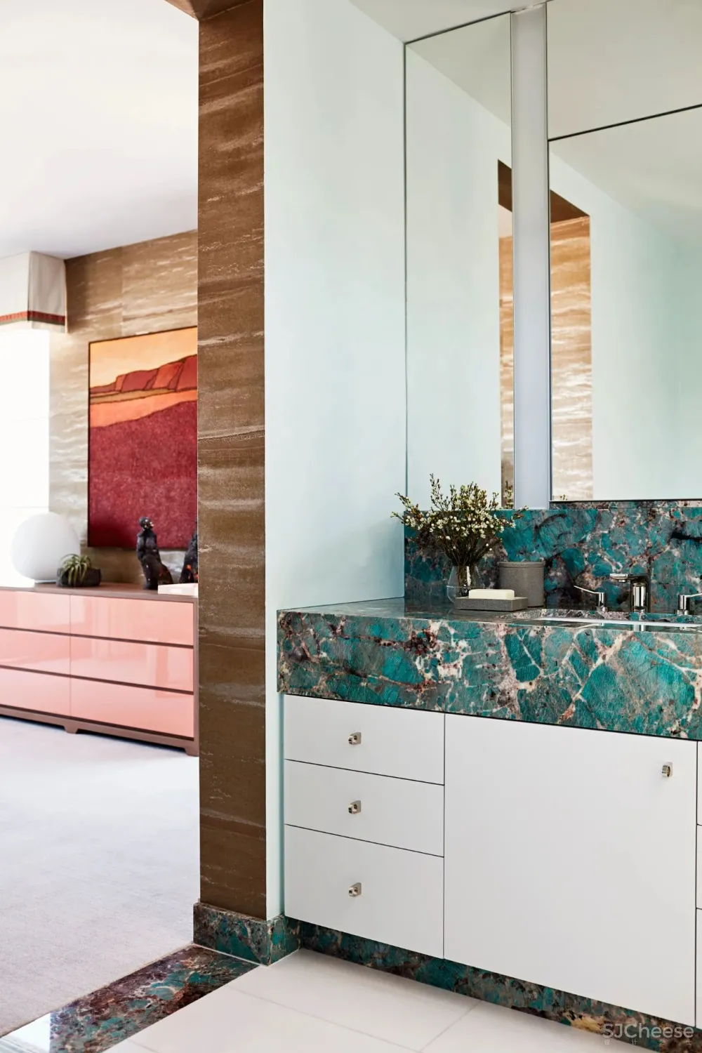 曼哈顿设计的克制 Drake Anderson